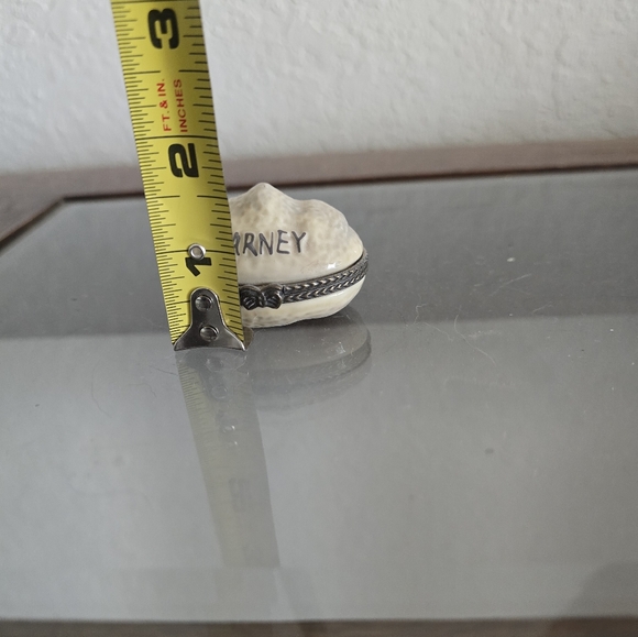 St Patricks Decor Blarney Stone trinket box. - Picture 6 of 7